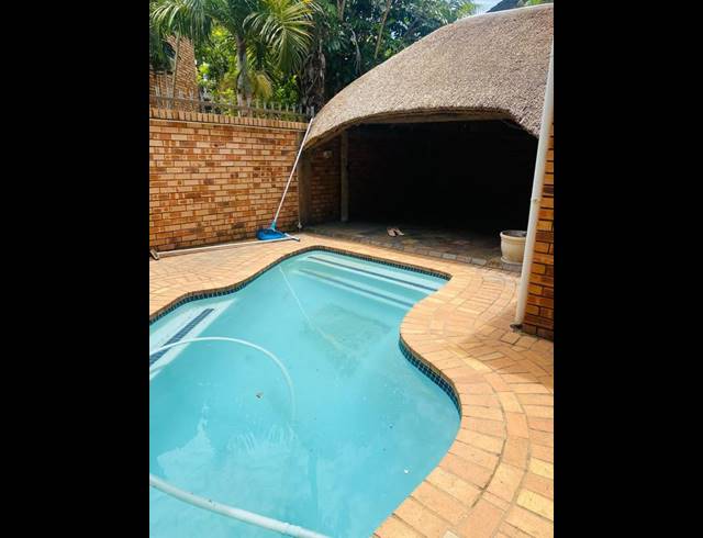 3 BEDROOM PROPERTY TO RENT IN MEER EN SEE